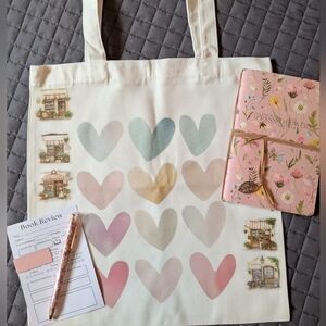 Heart Pattern Tote Bag with Floral Notebook